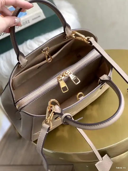 VUITTON LOUIS BB MONTAIGNE 0525